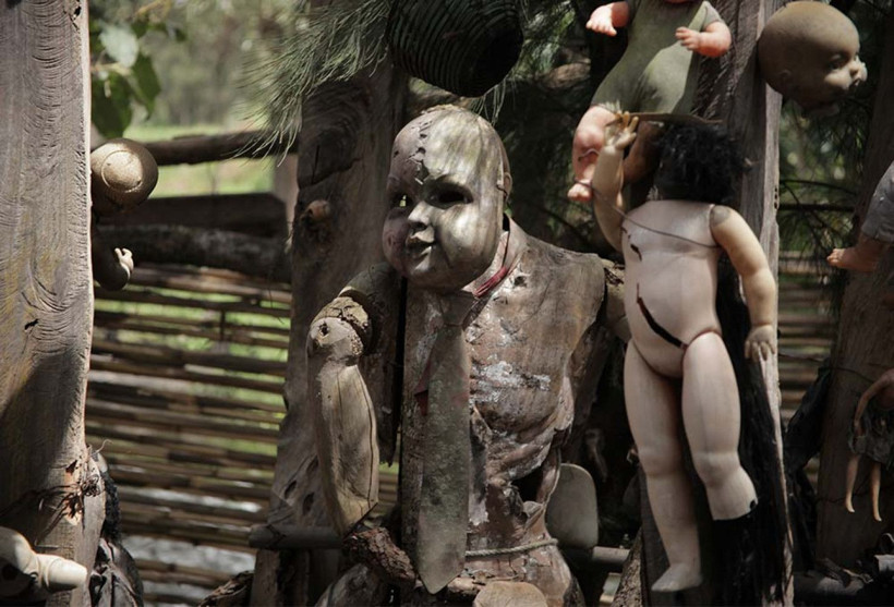 ruhlari saklayan adanin olumcul sirri bebeklerin sessiz nobeti 9 May5f2B2