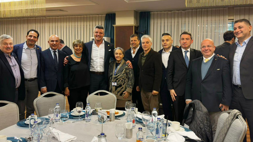 sadettin saran camiaya seslendi tek odagimiz hep beraber sampiyon olmak 0 JQEJspFe