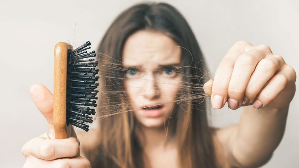 sampuana ekleyin farki aynada gorun tek damlasi yetiyor uyuyan sac koklerini uyandiriyor WOYspY5L