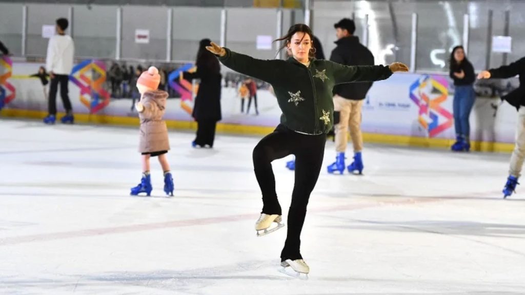 silivri belediyesi puz pateni pisti aciyor E2MRfrFp