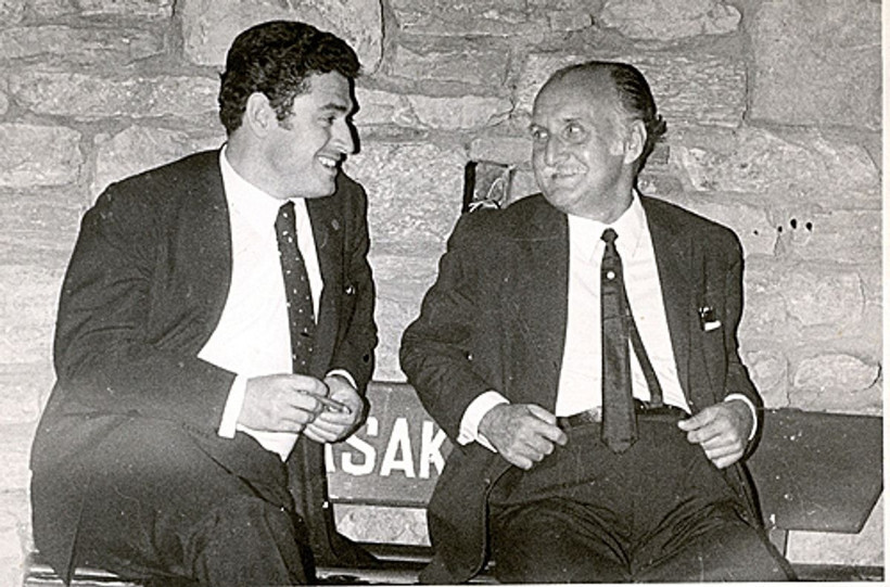 super babanin yakup dedesi ihsan devrim 16 yilda aniliyor 12 tL98bVY9