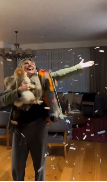 survivor macerasi kisa surdu evine dondu yerlere kapandi o anlar sosyal medyayi salladi 4 HOSRMsr4