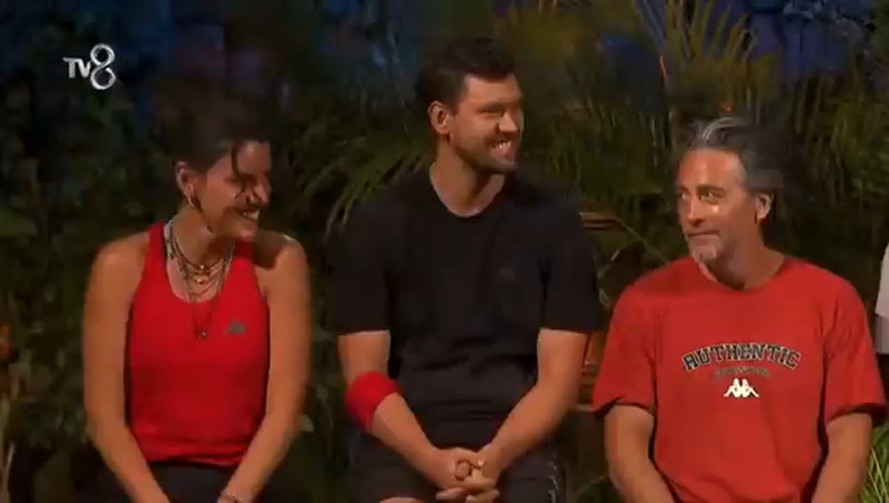 survivorda sular durulmuyor engincandan bayhana sarkili gonderme efendim isitmedim 0 eGnZMRBk