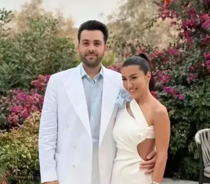 torunu lina icin kesenin agzini acti sibel candan 2 milyon dolarlik jest 3 uFlhJqby