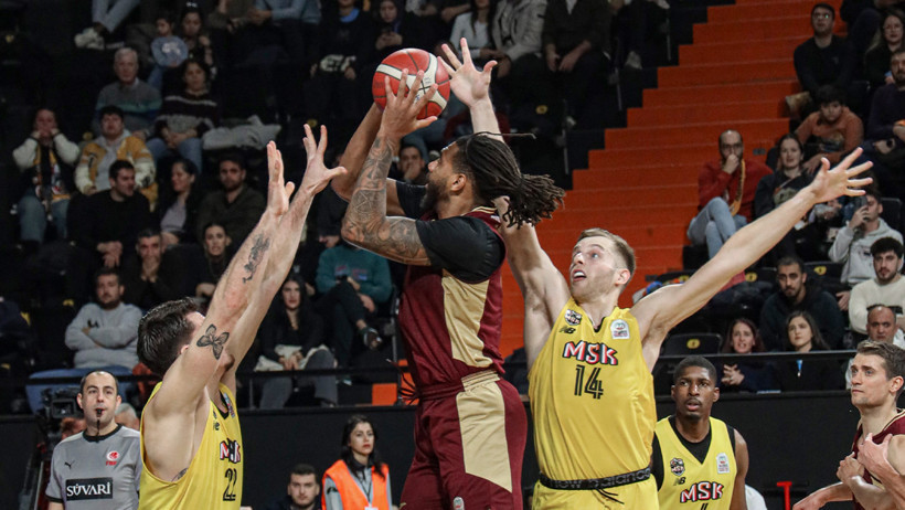 trabzonspor inanilmaz serisine mersinde devam etti 0 Gz7KpjPP