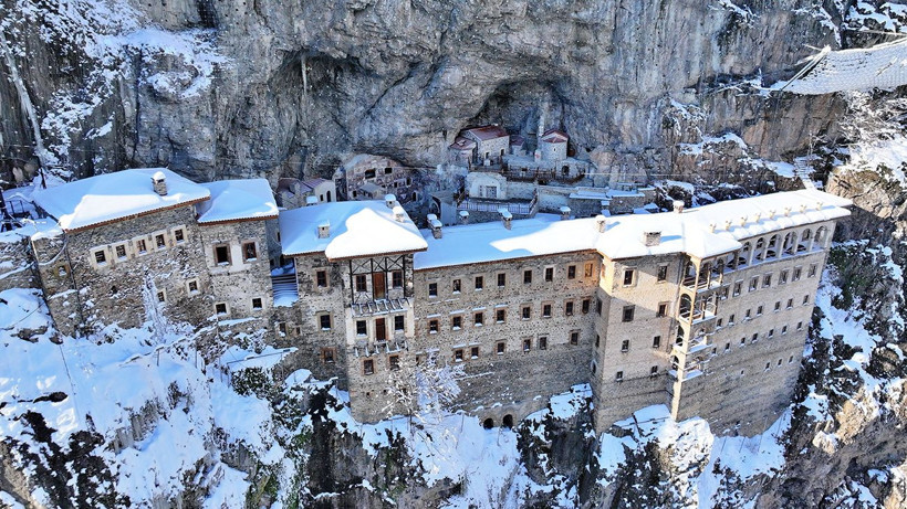 trabzonun asili cenneti sumela manastiri 2025te yarim milyonu asti vadideki gizli tapinak 11 Mp3uA8T9