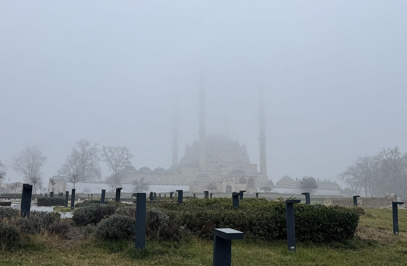 trakyayi beyaz ortu sardi gorus mesafesi 30 metreye dustu 10