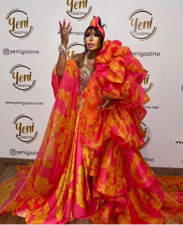 turk sanat muziginin divasi bulent ersoyun serveti dudak ucuklatti param cok harcayacak yer ariyorum GpILuLiH