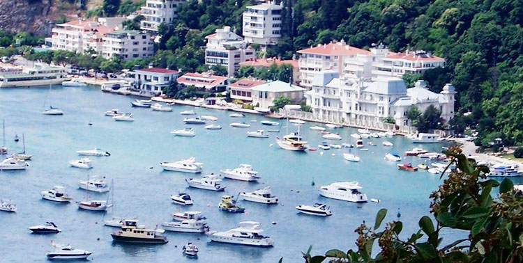 turk sanat muziginin divasi bulent ersoyun serveti dudak ucuklatti param cok harcayacak yer ariyorum iDIqbsa2