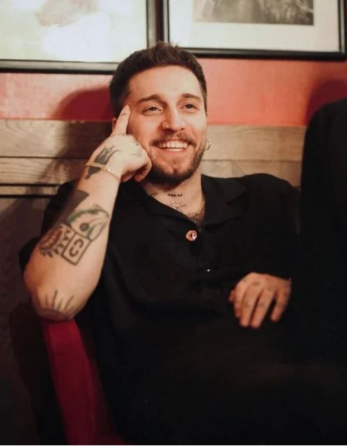 ufuk beydemirden dikkat ceken hamle yeni bir ask mi doguyor 1 3WCZRKFc