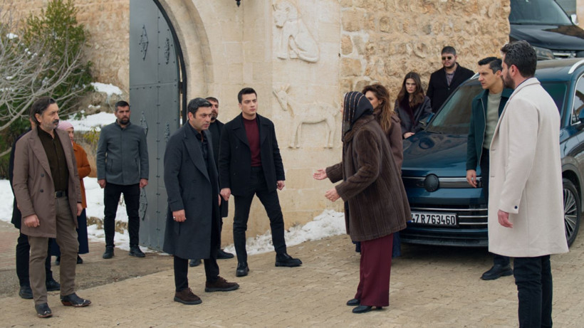 uzak sehirde yeni savas basliyor konakta nefesler tutuldu cihan resti cekti 8 2asOCmAz