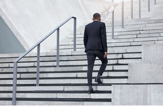 uzmanlar uyariyor bir kat merdiven sonrasi soluksuz kaliyorsaniz dikkat 3 jeOM3bEJ