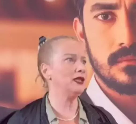 yarim elmanin yoncasi 18 yillik sessizligini bozdu beni oynatmaya paralari yetmez 1 udLGDfza