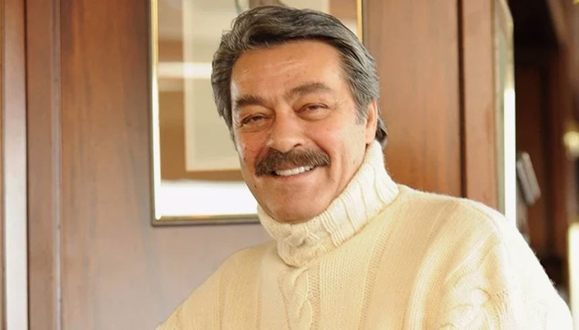 yesilcam efsanesi kadir inanir ayaga kalkti sevindirici fotograf 1 OeEs9N3z