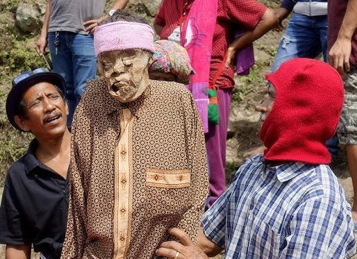 yuruyen oluler koyu urkutuyor 8 SwqMzi4Q