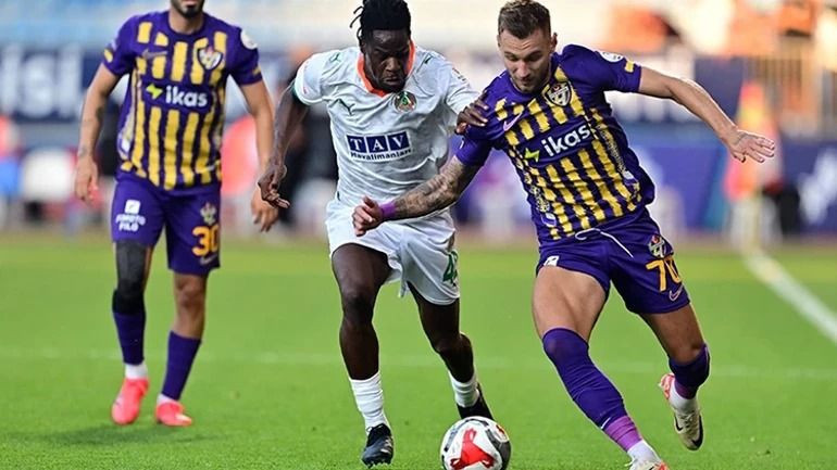 alanyaspor eyupspor macinda ilk 11ler belli oldu iste detaylar 0 fm5IhEuT