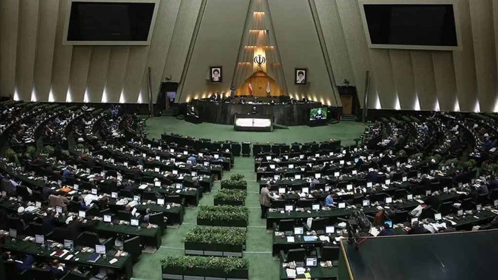 avrupa birliginin kararina irandan misilleme bRIrEXSC