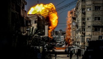 israilden gazzeye yeni saldiri ateskese ragmen vurmaya devam ediyor vYKcXYpL