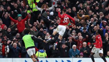 manchester united carrick ile ucusa gecti nefes kesen macta galip F6J6yV17