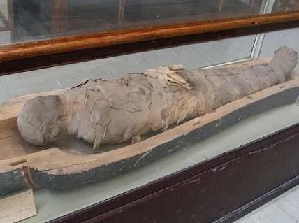 mumyalanan rahibin korkutan gizemi 1