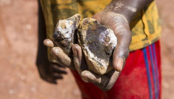 nijeryada tarihi adalet 1949daki madenci katliami icin ingiltereye dev tazminat v5PWGZBA