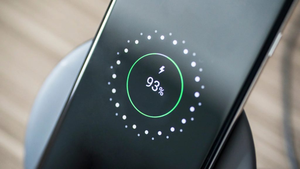 samsungun yeni kablosuz sarj standi ortaya cikti ozellikler ve cikis tarihi zMDe4pOx