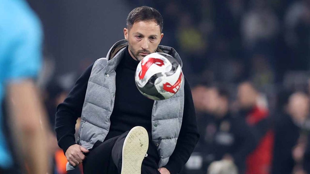 tedescodan duran aciklamasi sakatligi nedeniyle kadroya almadik ZNgRD1q6