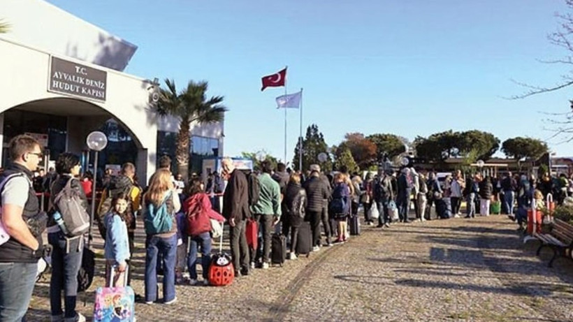 turkiyeden yunan adalarina ziyaretci akini 1 milyon 119 bin 472 ziyaretci 5 fRsuYpu9